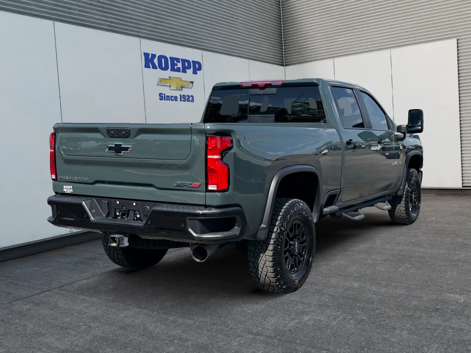 Used 2026 Cypress Gray Chevrolet ZR2 image 5