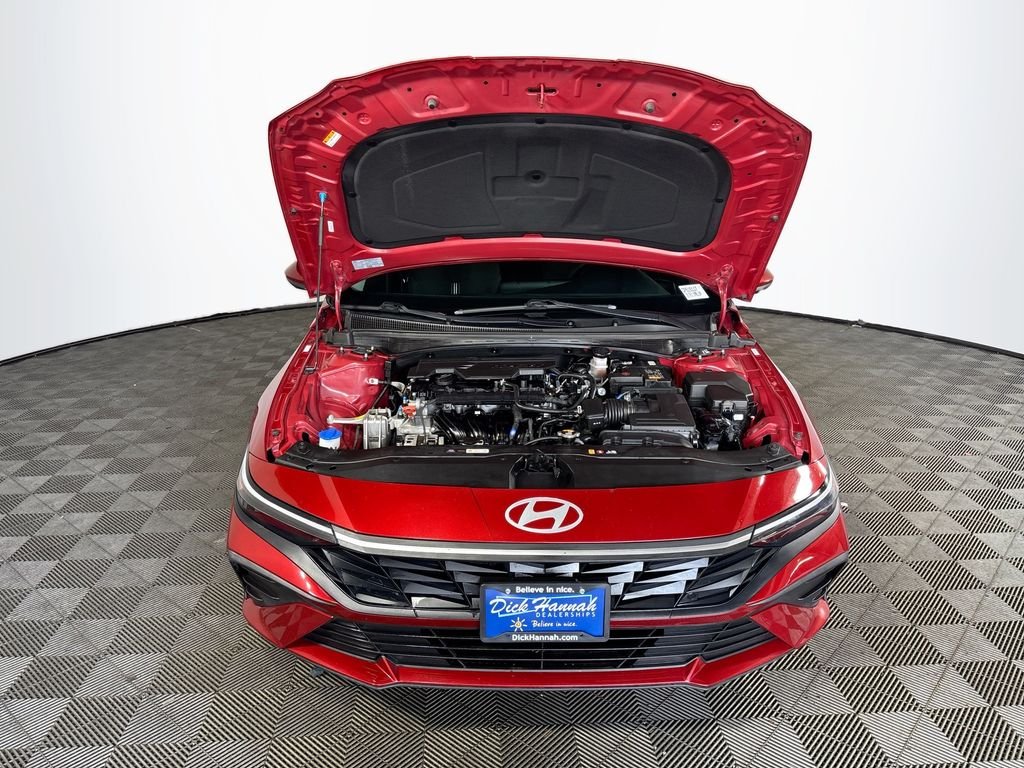Used 2024 Red Hyundai SEL image 22