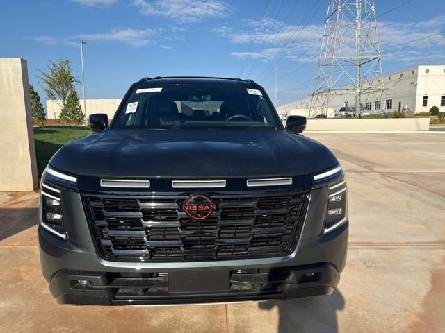 Used 2025 White Nissan PRO-4X image 2