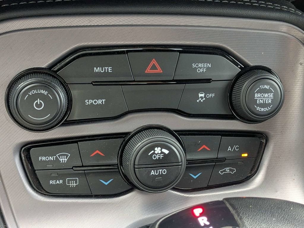 2023 Dodge Challenger SXT - Photo 18