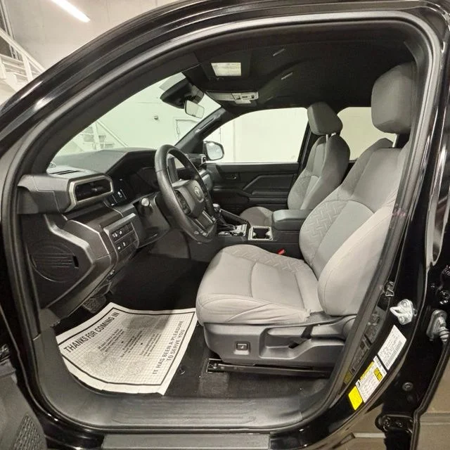 Used 2025 Black Toyota SR5 image 22