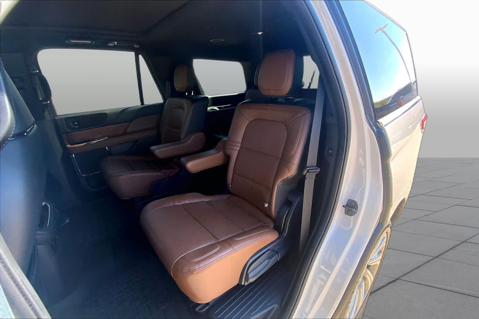 Certified Used 2022 Ceramic Pearl Metallic Tri-Coat Lincoln Reserve image 21