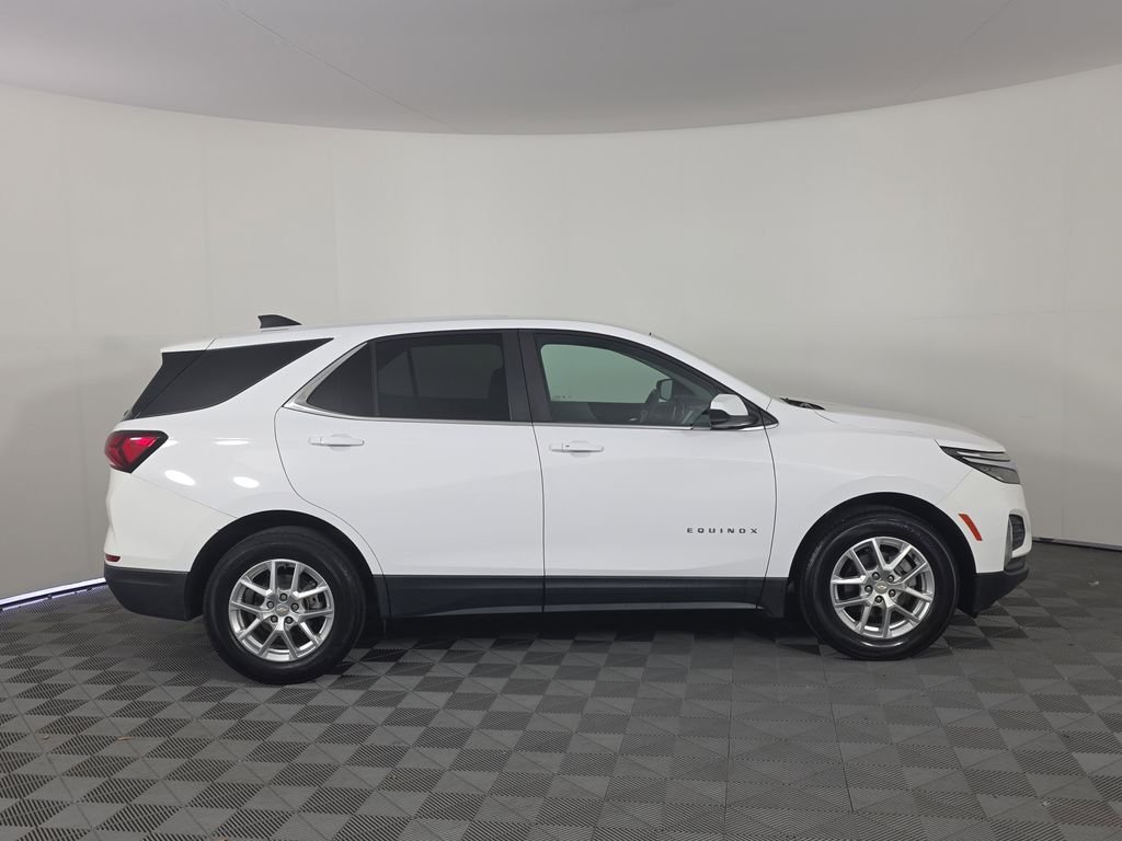 Used 2022 White Chevrolet LT image 8