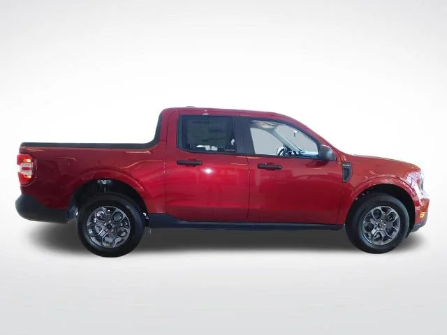 New 2026 Ruby Red Metallic Tinted Clearcoat Ford XLT image 37