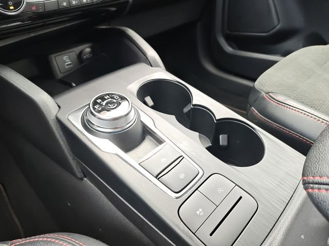 Used 2022 Gray Ford SEL image 23