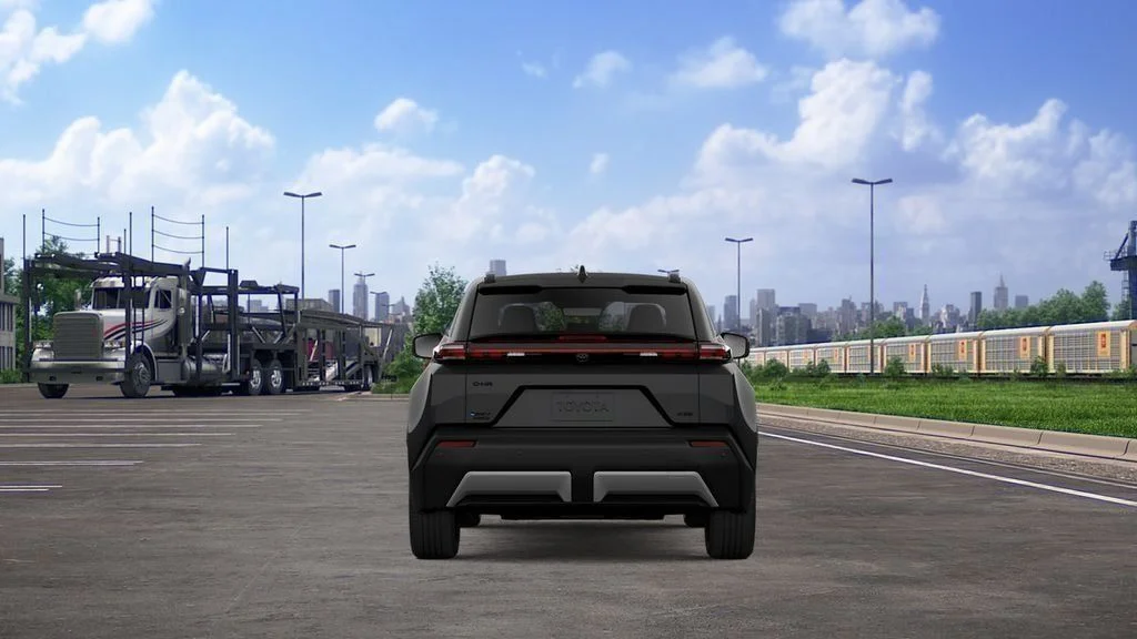 2026 Toyota C-HR XSE - Photo 35