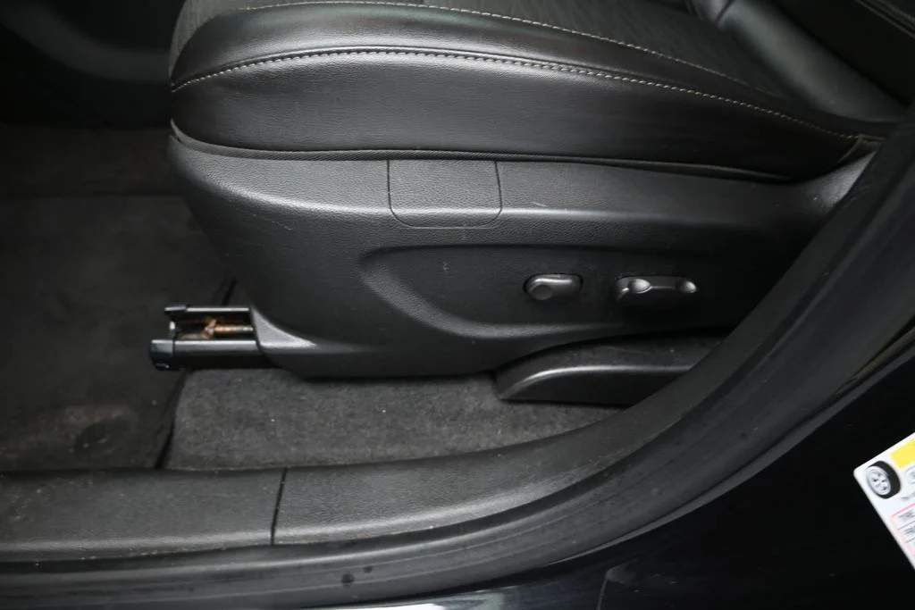 Used 2015 Black Buick Base image 19