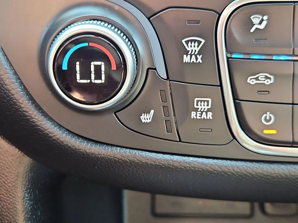 Used 2019 Cajun Red Tintcoat Chevrolet LT image 22