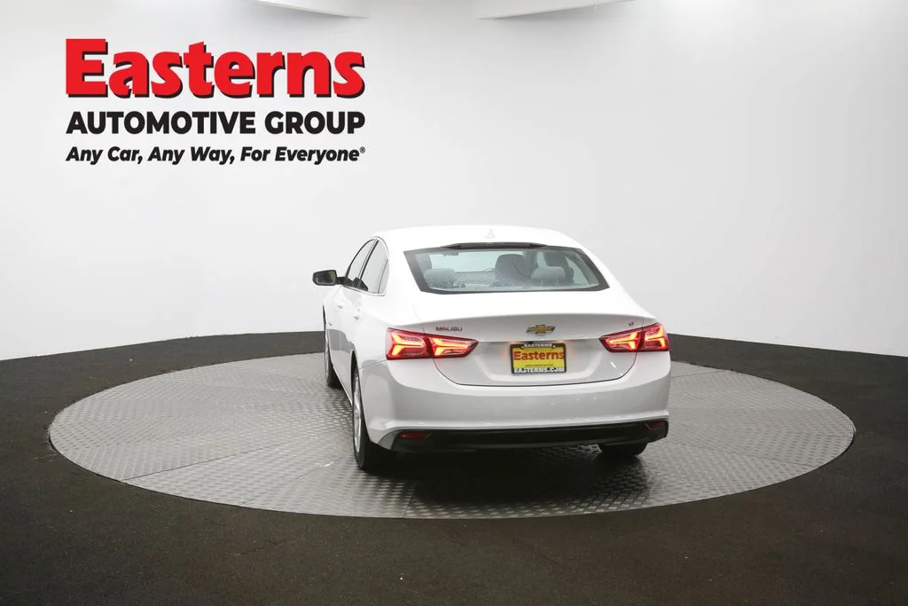 Used 2022 White Chevrolet LT image 63