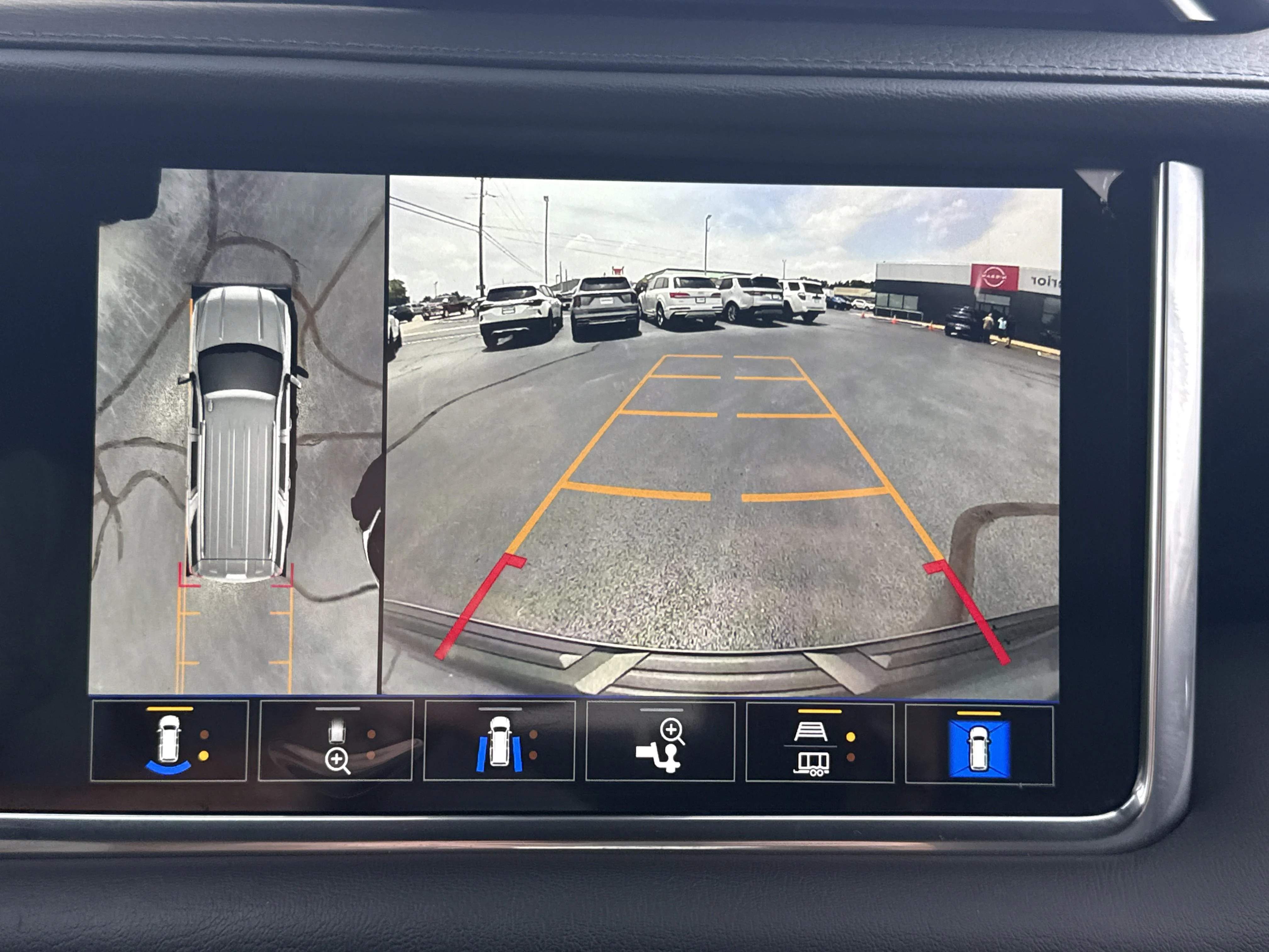 Used 2022 Satin Steel Metallic GMC Denali 4WD image 10