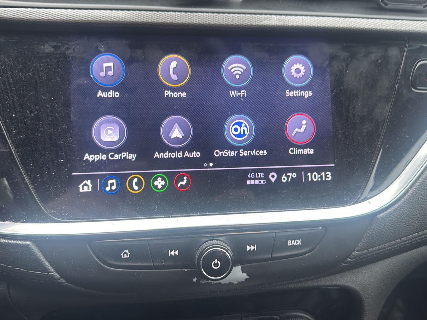Used 2022 Ebony Twilight Metallic Buick Essence image 17