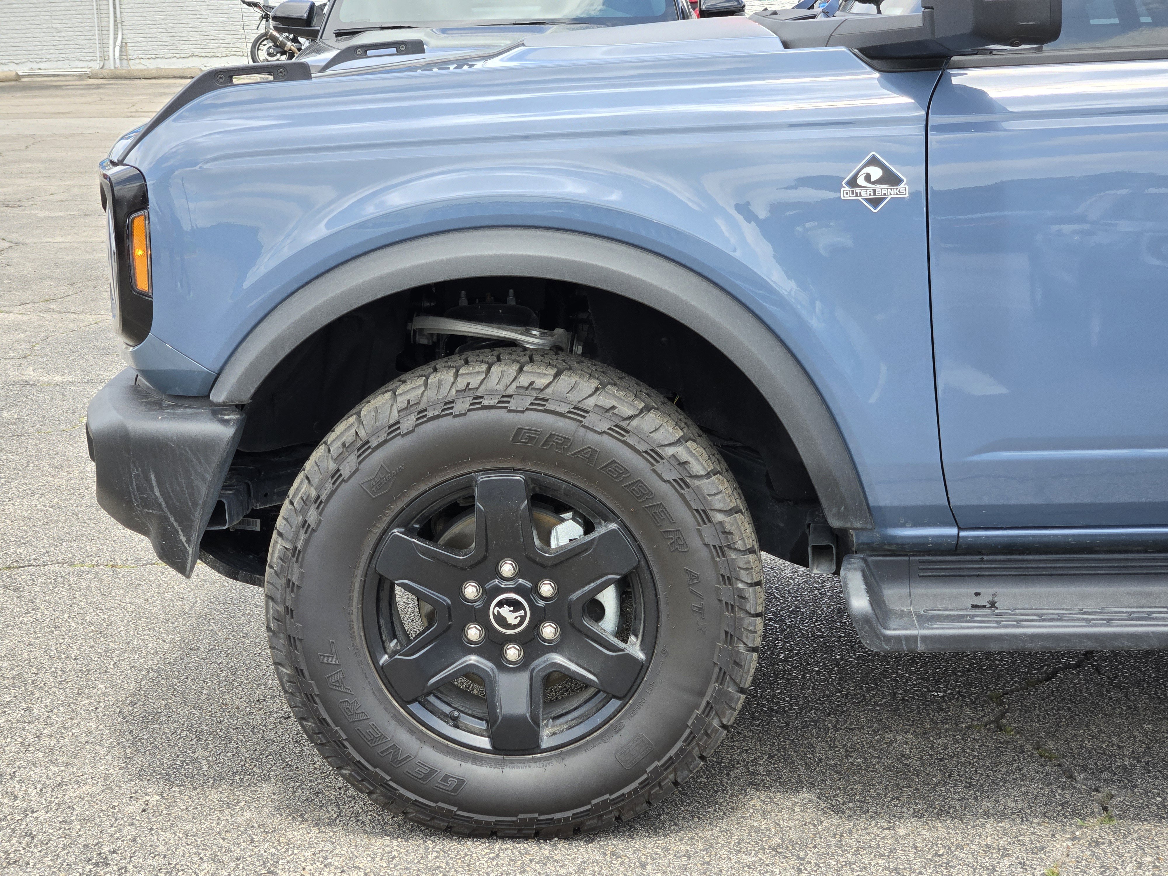 2025 Ford Bronco 4-Door Outer Banks - Photo 6