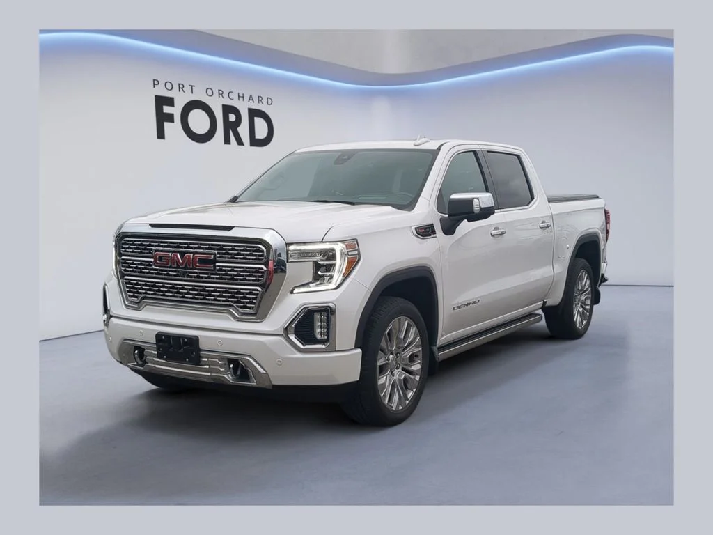 2022 GMC Sierra 4WD Crew Cab Short Box Denali's photo