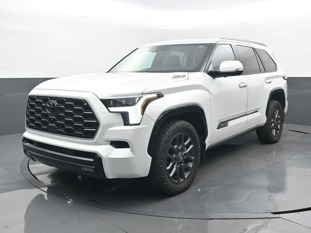 Used 2025 Wind Chill Pearl Toyota Platinum image 8