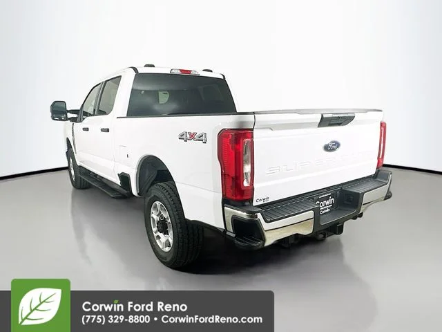 New 2026 Oxford White Ford XLT image 5