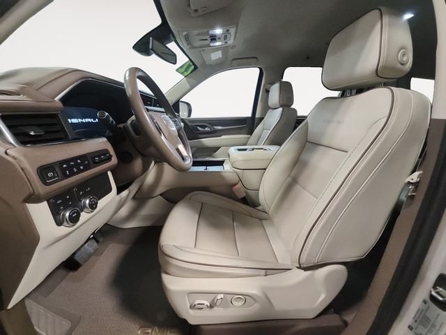 Used 2022 Beige GMC Denali image 9