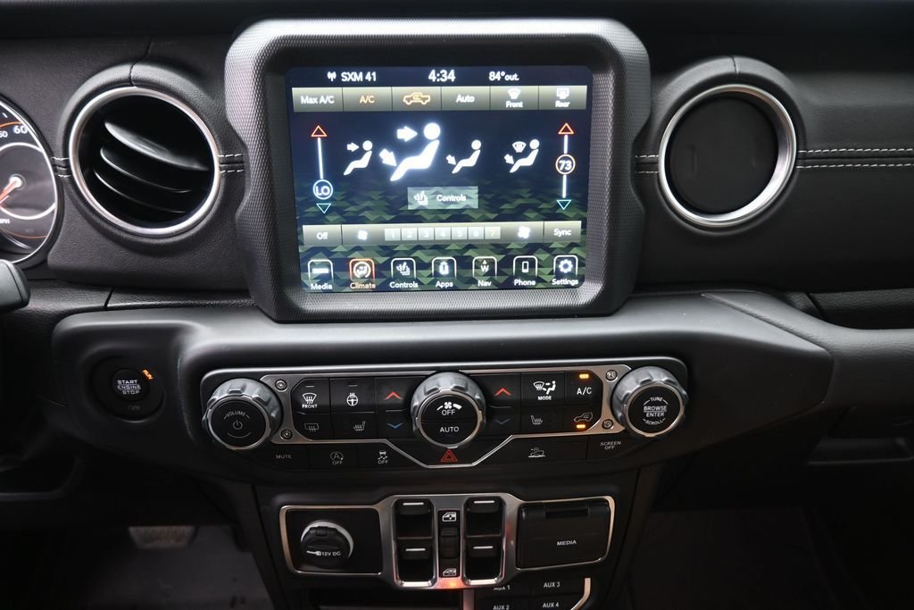 Used 2023 White Jeep Overland image 3