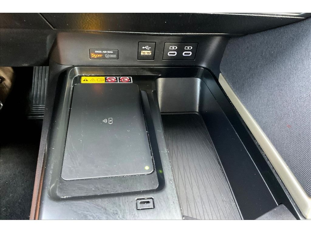 Used 2025 Silver Toyota LE image 22