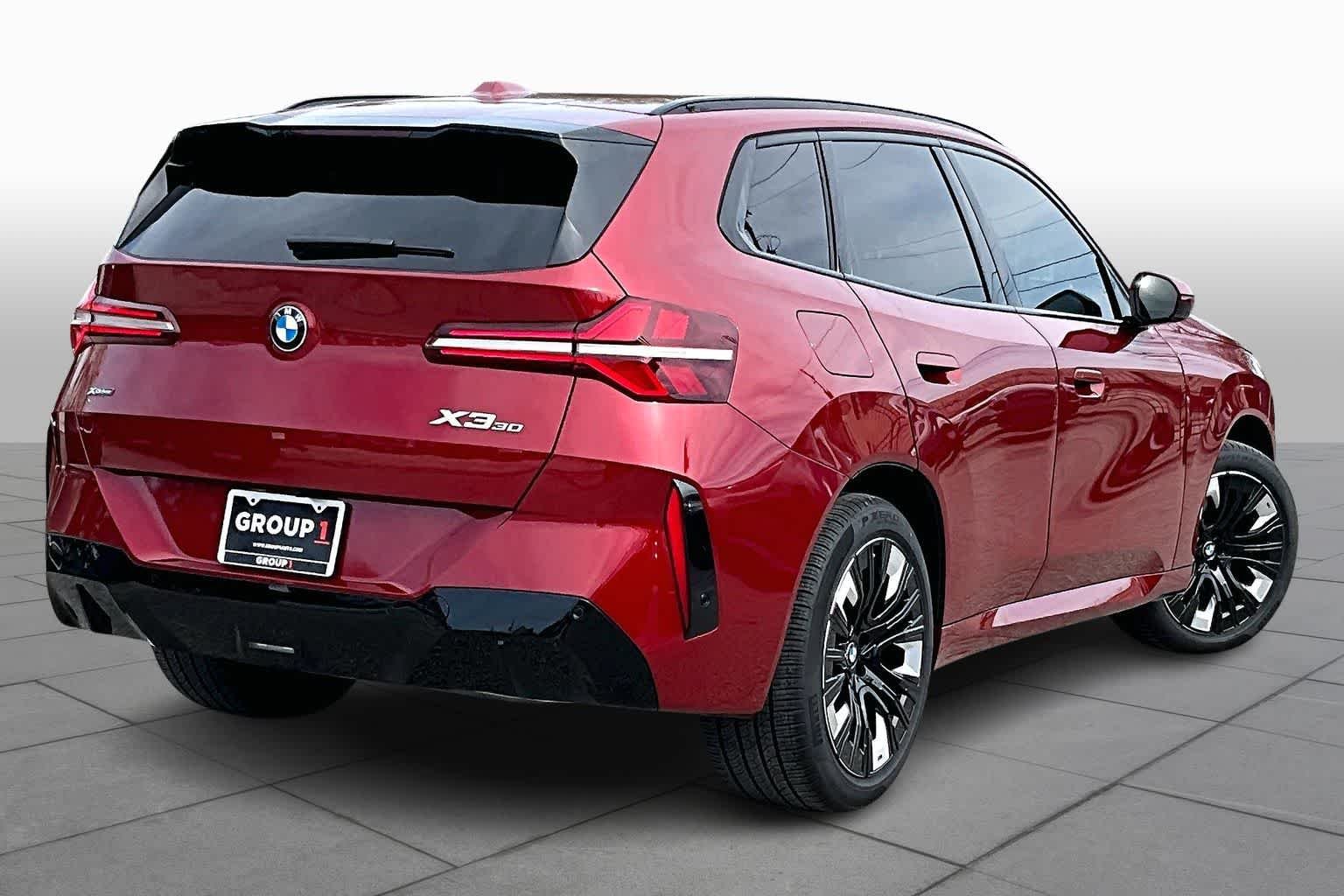 Used 2026 Vegas Red Metallic BMW 30 xDrive image 12