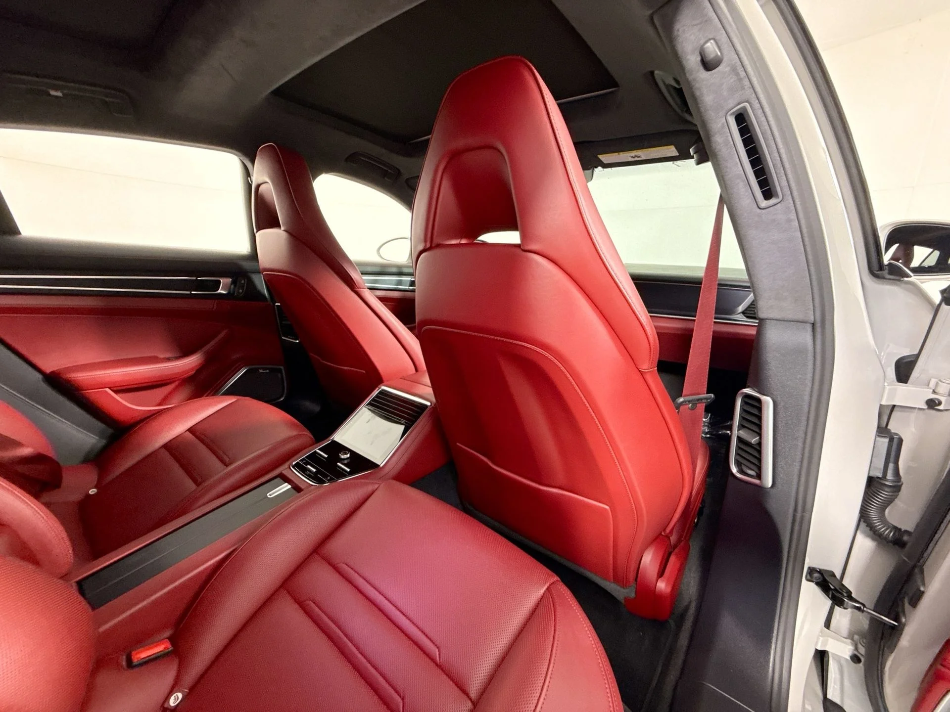 Used 2022 Chalk Porsche Turbo S image 24