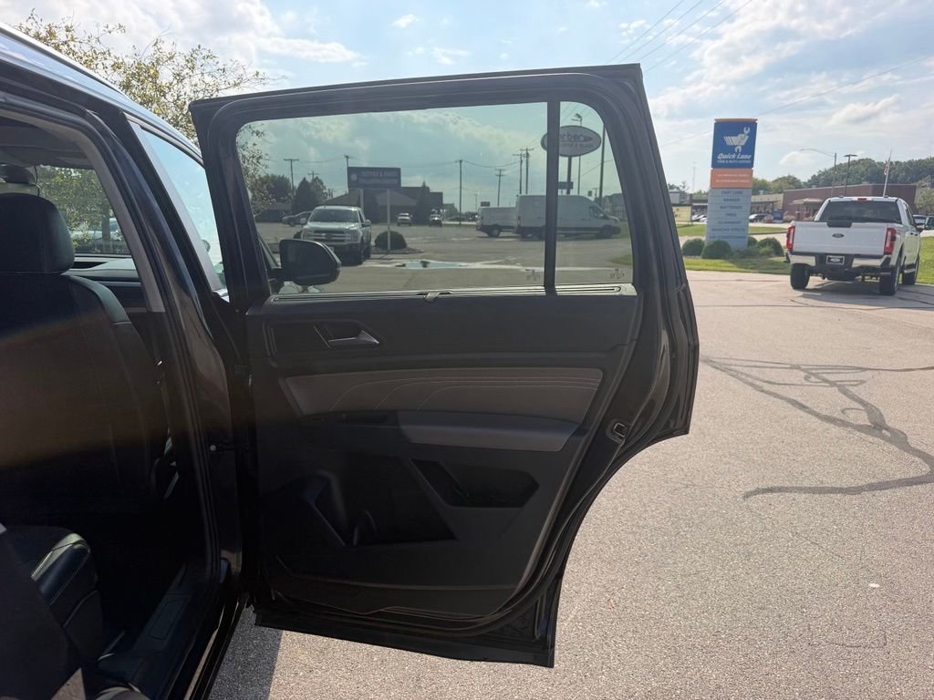 2021 Volkswagen Atlas SEL - Photo 22