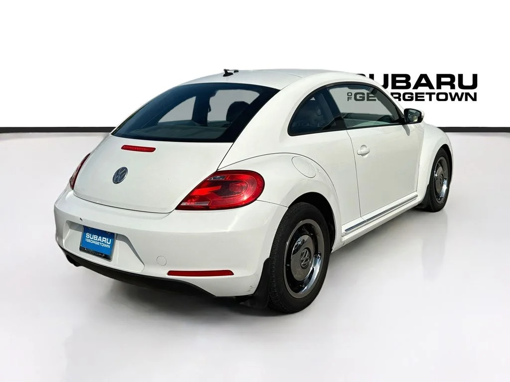 Used 2012 White Volkswagen 2.5L image 7