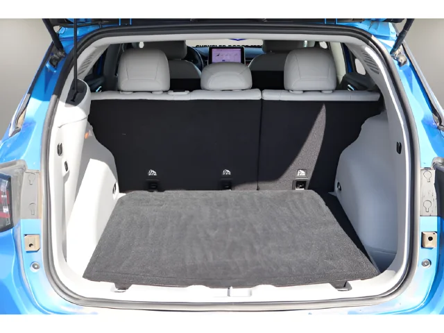 Used 2022 Laser Blue Pearlcoat Jeep Limited image 9