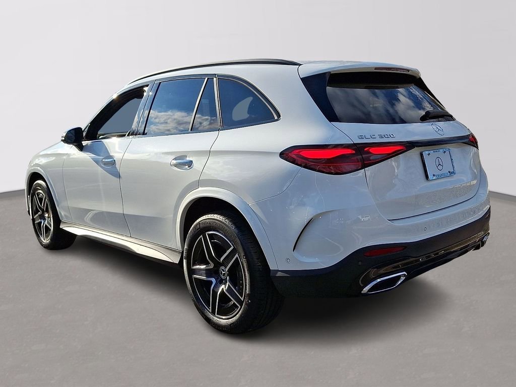 New 2026 Polar White Mercedes-Benz GLC 300 image 23
