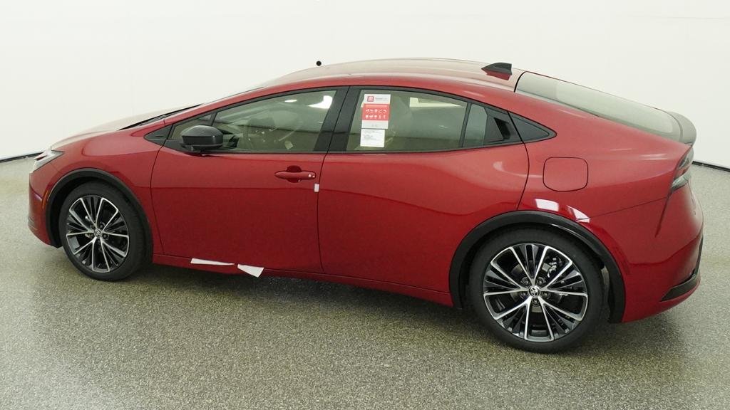 New 2026 Supersonic Red Toyota XLE image 50
