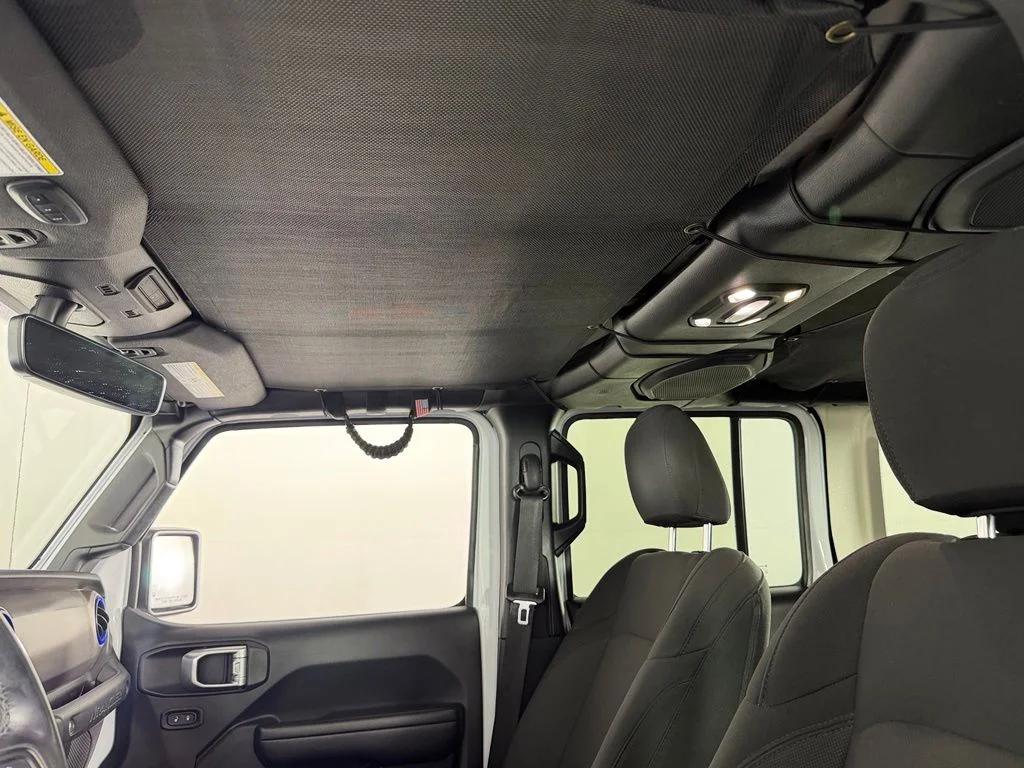 Used 2021 White Jeep Unlimited Willys image 21