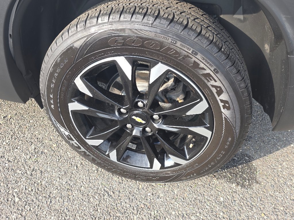 Certified Used 2022 Summit White Chevrolet LT image 6