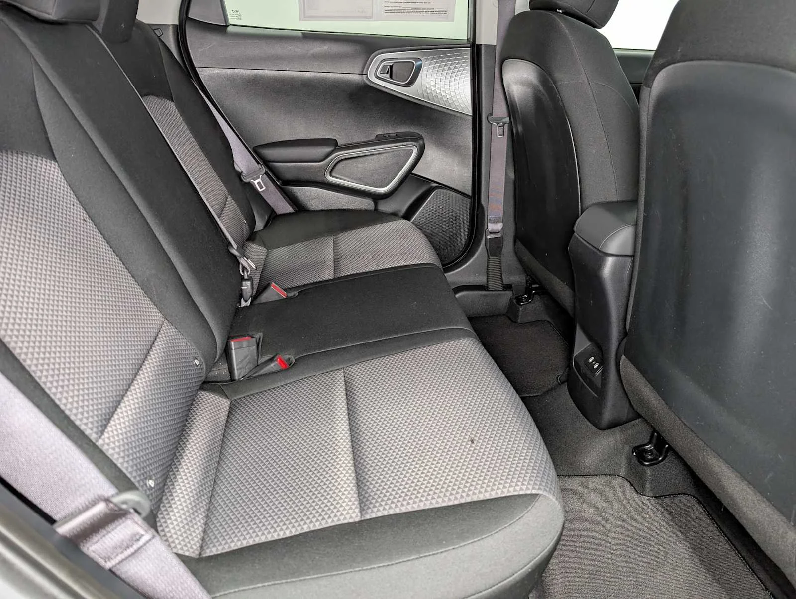 Certified Used 2024 Steel Gray Kia S image 37
