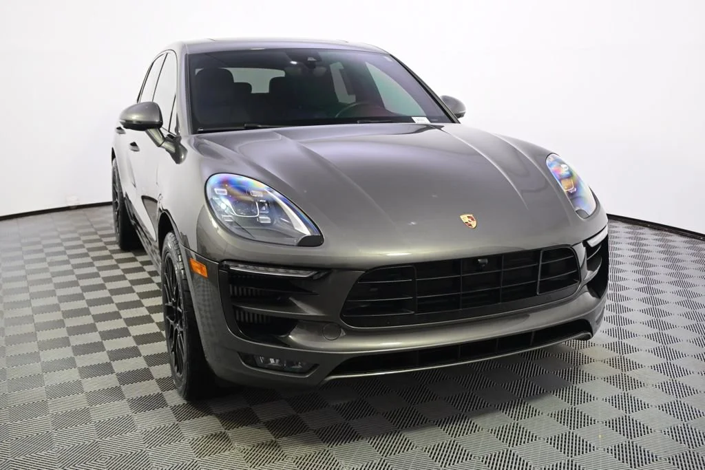 Used 2018 Gray Porsche GTS image 9