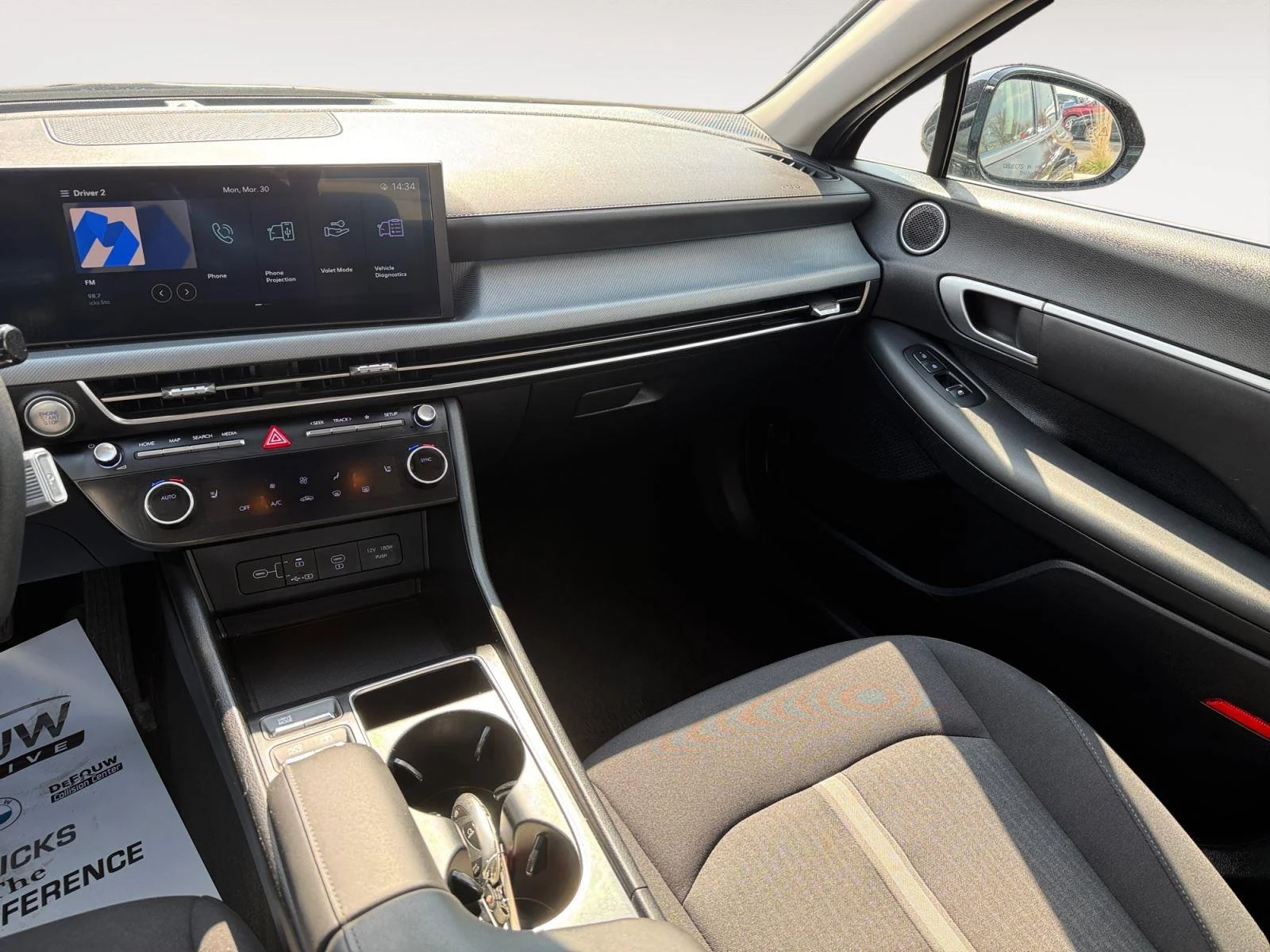 Used 2025 Abyss Black Hyundai SEL image 12