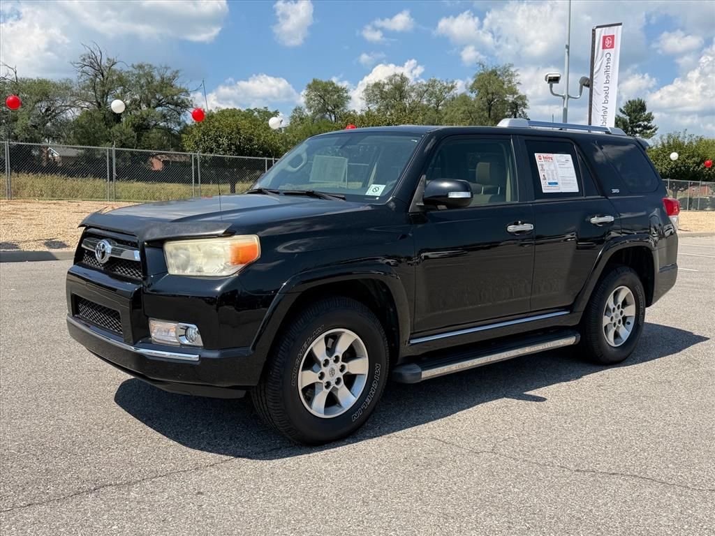 Used 2010  Toyota SR5 image 9