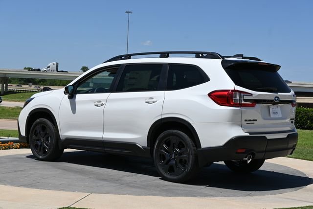 New 2026 White Subaru Onyx Edition Touring 7-Passenger image 5