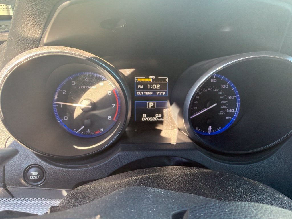 Used 2018 Gray Subaru 2.5i Premium image 18