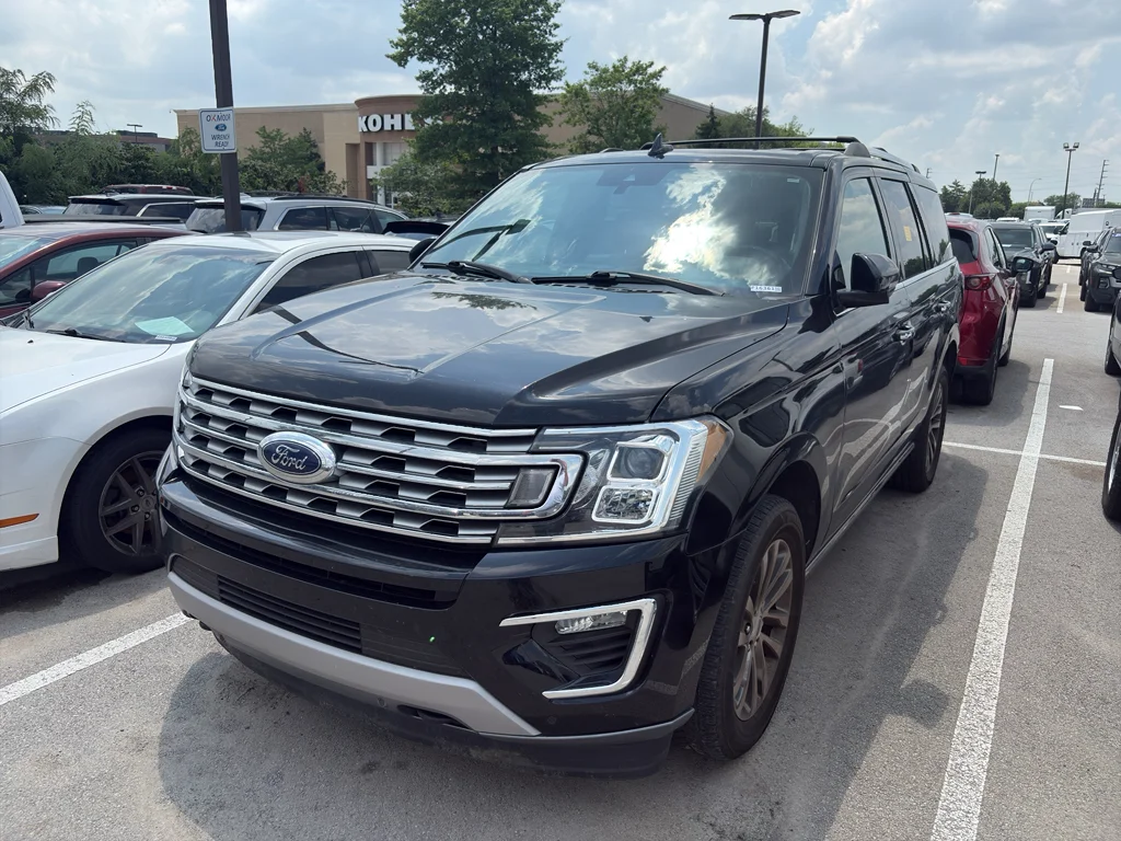 Used 2018 Shadow Black Ford Limited image 2