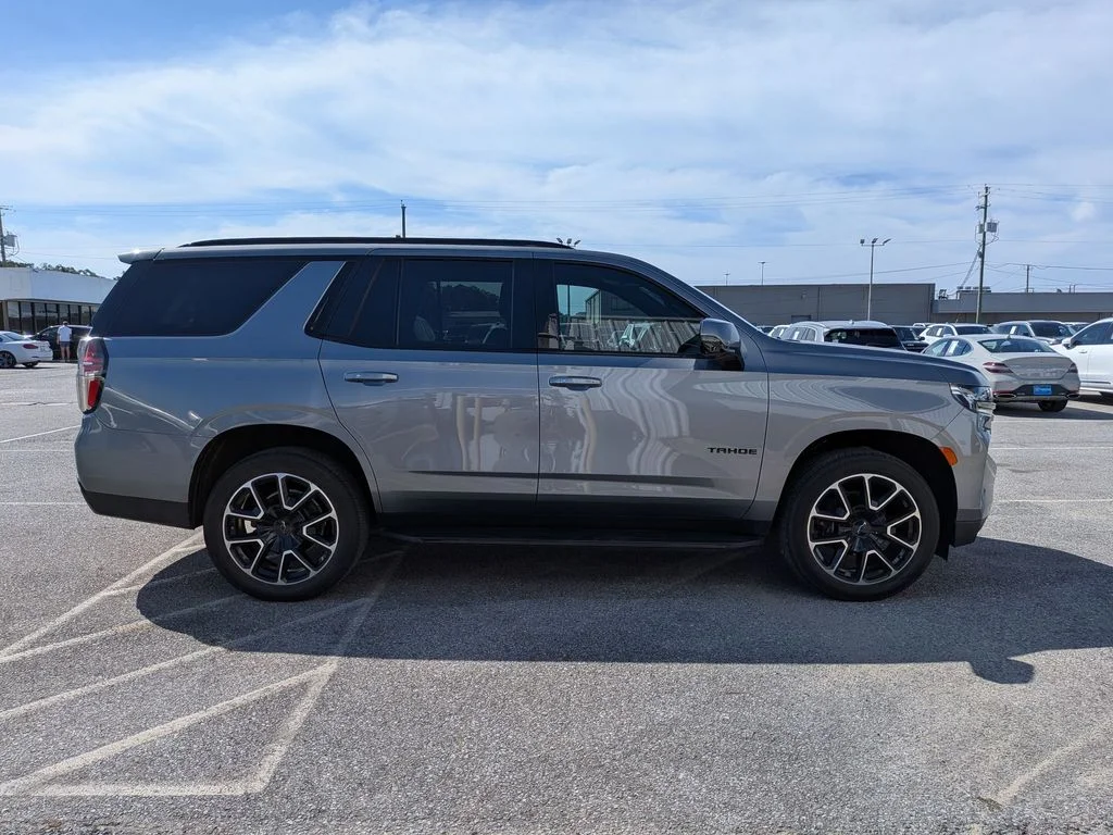 Used 2022 Gray Chevrolet RST image 6