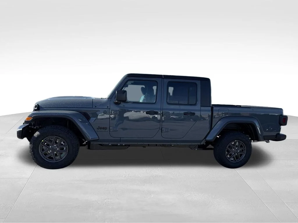 New 2026 Anvil Clear-Coat Exterior Paint Jeep Sport S image 3
