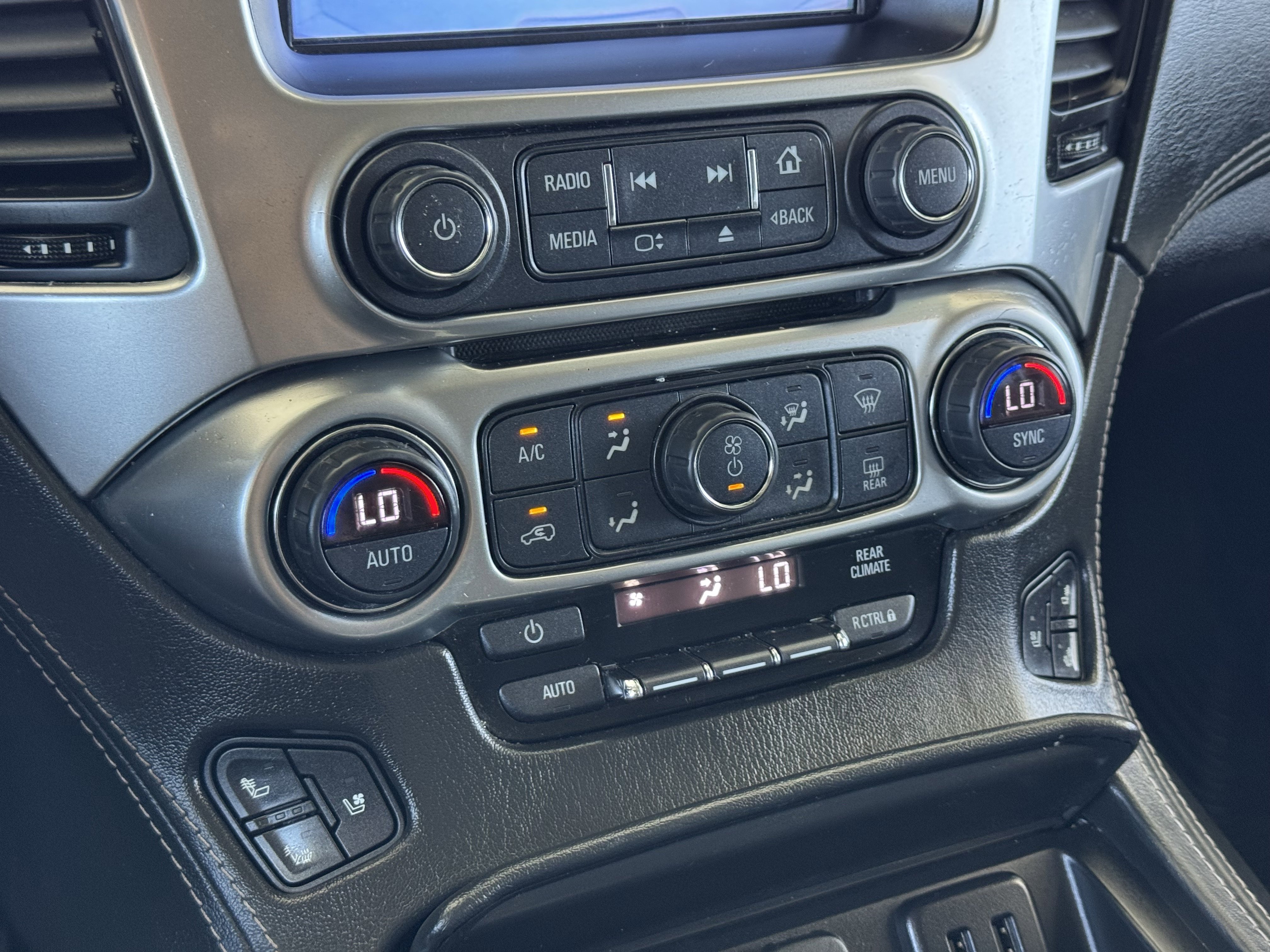 Certified Used 2019 SUMMIT WHITE Chevrolet Premier image 31