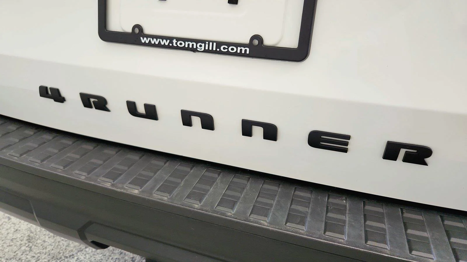 Used 2025 Ice Cap Toyota SR5 image 34