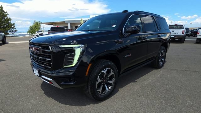 2026 GMC Yukon AT4 Ultimate - Photo 4