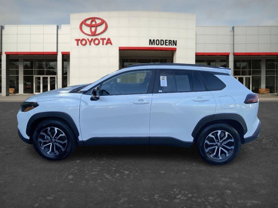 Certified Used 2026 Wind Chill Pearl Toyota Hybrid SE image 8