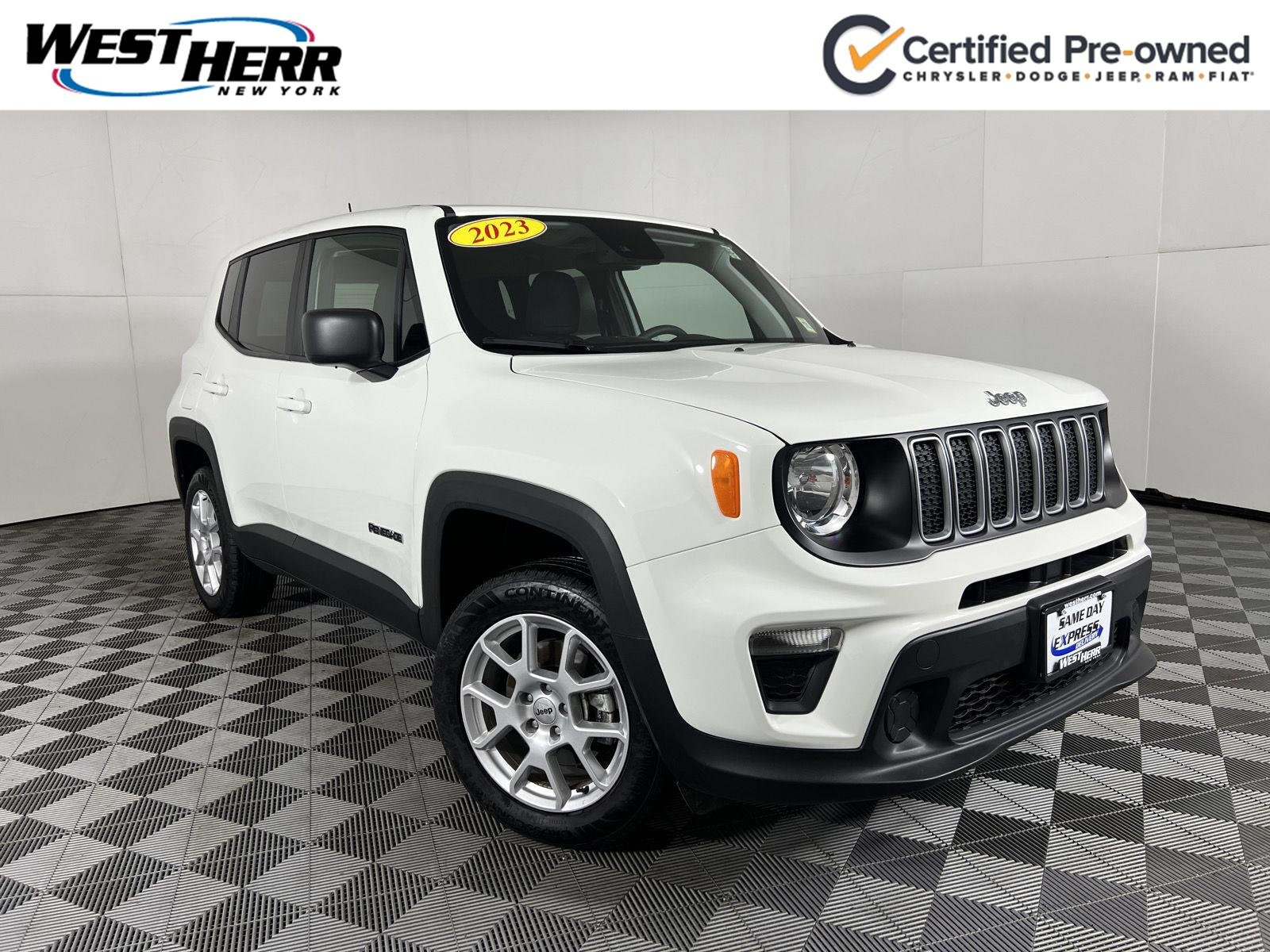 Certified Used 2023 Alpine White Clearcoat Jeep Latitude image 1