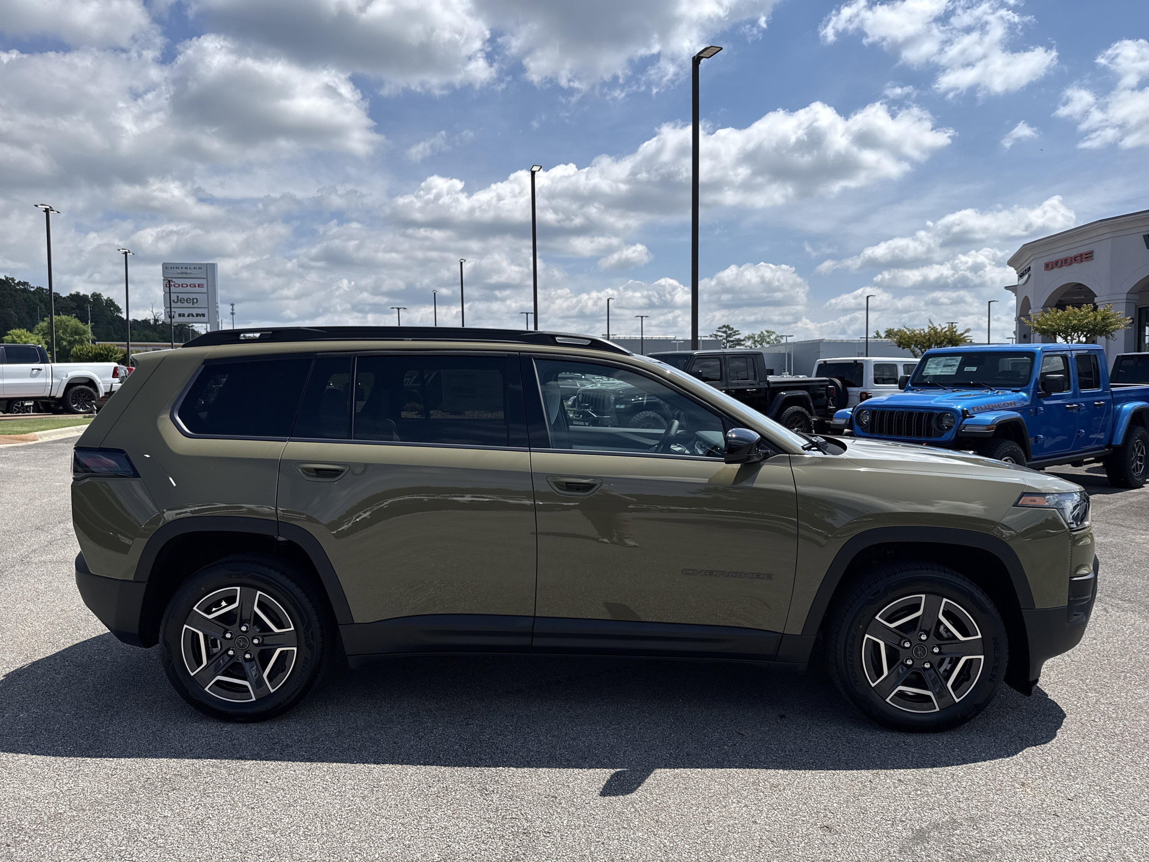 New 2026 41 Exterior Paint Jeep Laredo image 8
