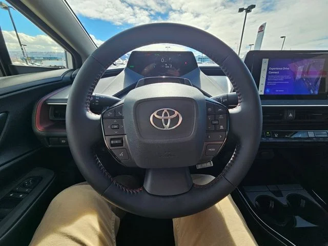 2026 Toyota Prius Plug-in Hybrid SE - Photo 11