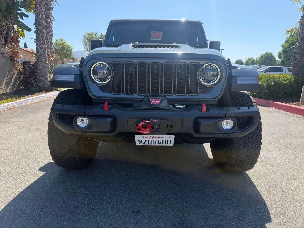 Used 2026 Gray Jeep Rubicon X image 3