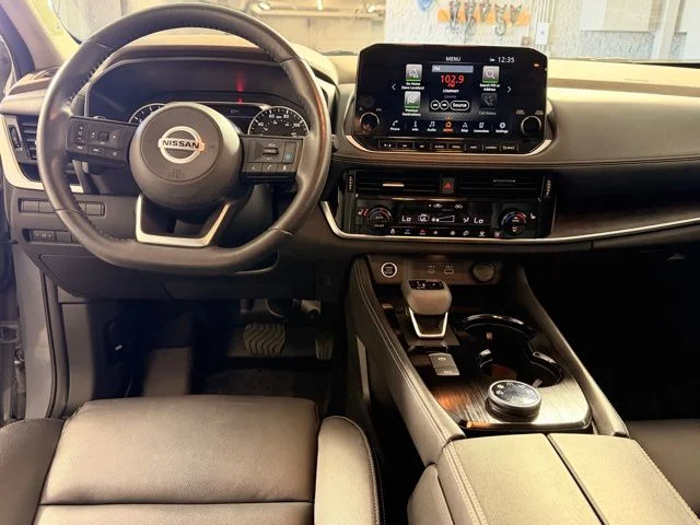 Certified Used 2021 Gray Nissan SL image 33