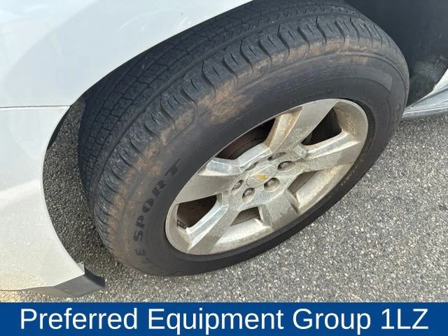 Used 2016 White Chevrolet LTZ image 8